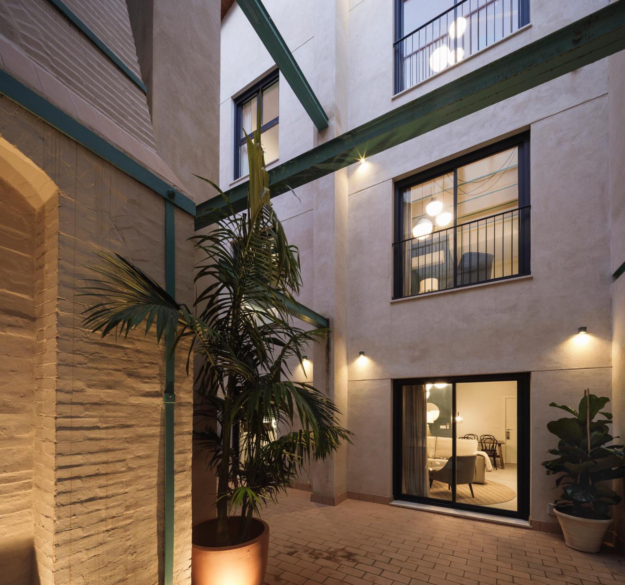 Terra Triana Apartments Seville Ngoại thất bức ảnh