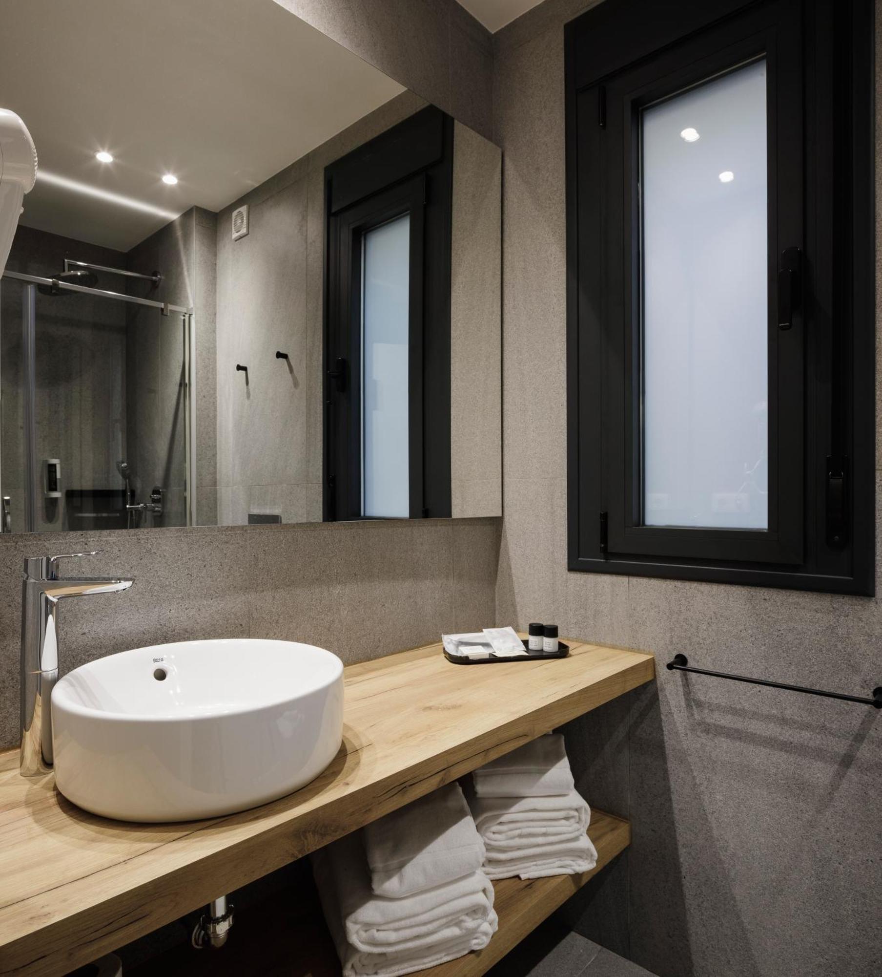 Terra Triana Apartments Seville Ngoại thất bức ảnh
