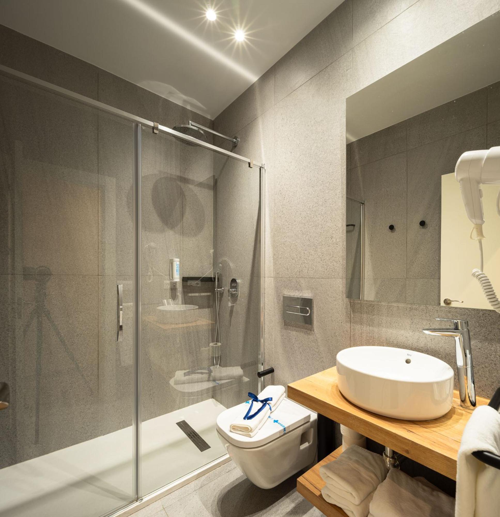 Terra Triana Apartments Seville Ngoại thất bức ảnh